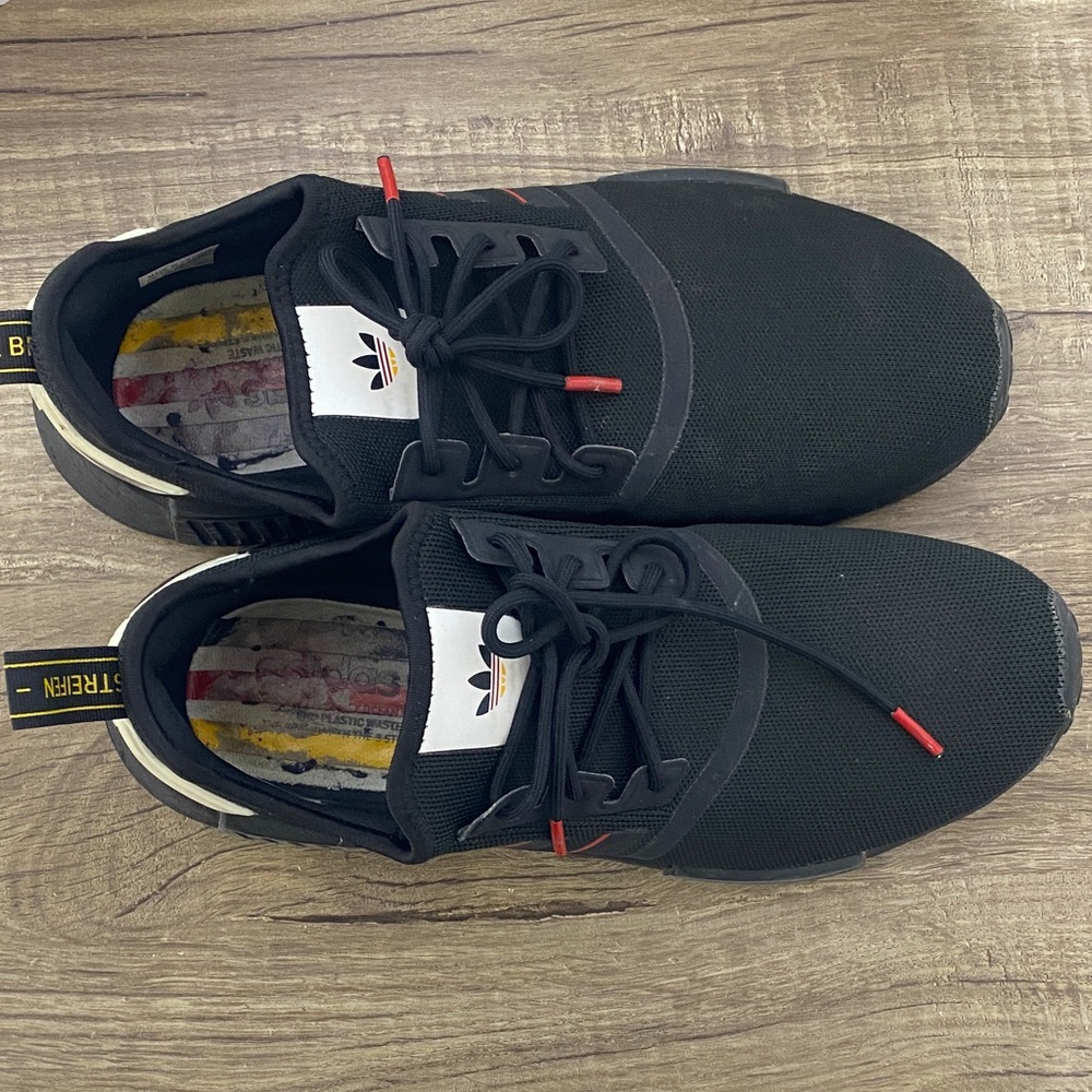 Adidas Men's NMD R1 Black Sneakers with Red Stripes - Picture 11 of 11